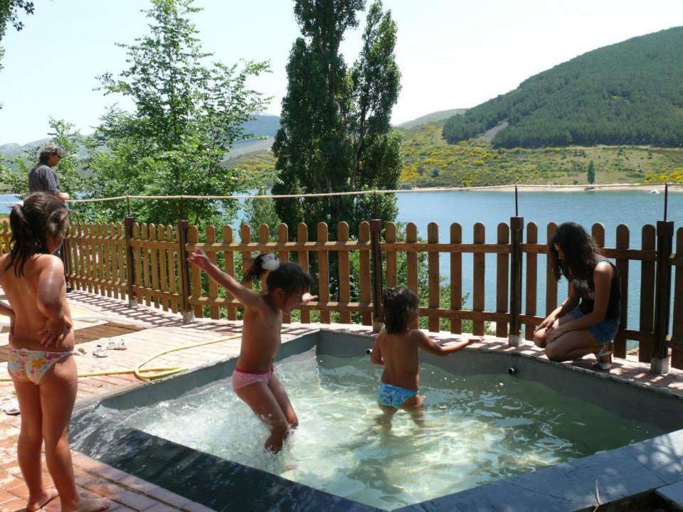 Casa Rural Ruralba Alba De Los Cardanos Luaran gambar